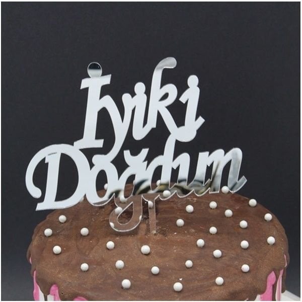 Pasta Üstü Gümüş İyiki Doğdun Pileksi