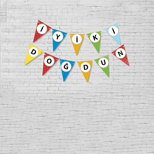 Üçgen Renkli İyiki Doğdun Flama