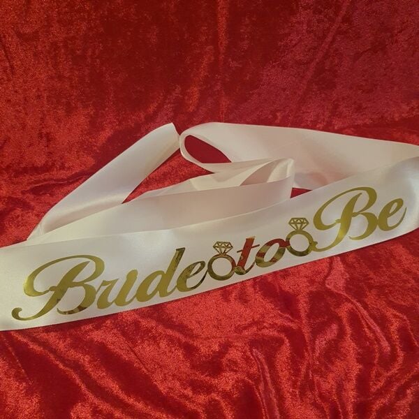 Beyaz Gold Bride To Be Kuşak