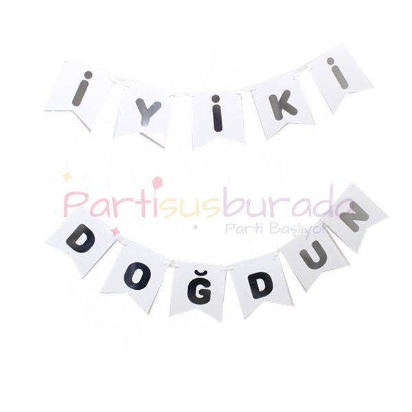 Beyaz Üzeri Gümüş İyiki Doğdun Yazı